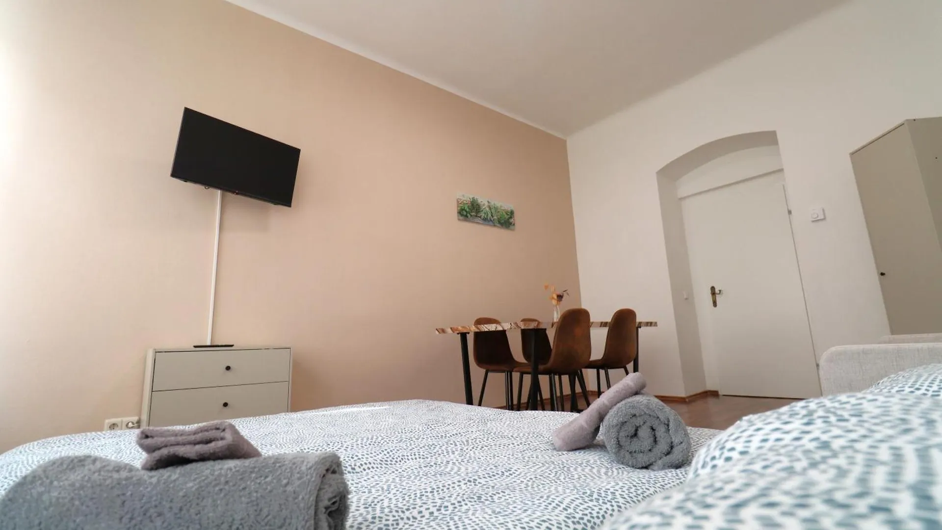 Cityplaza - Apartments 1020 维也纳